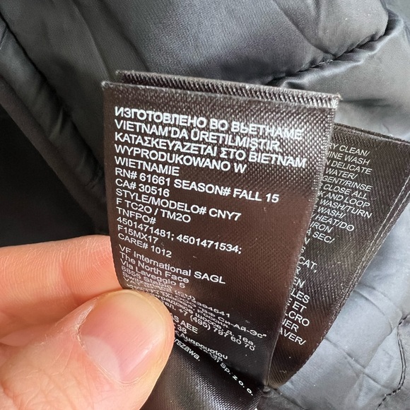 The North Face Steep Series Primaloft Insulated Jacket - Black+Tan, Size Medium - Picture 5 of 7